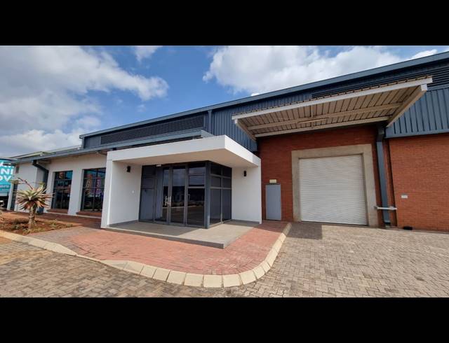 1,730M² WAREHOUSE TO LET IN WITFONTEIN